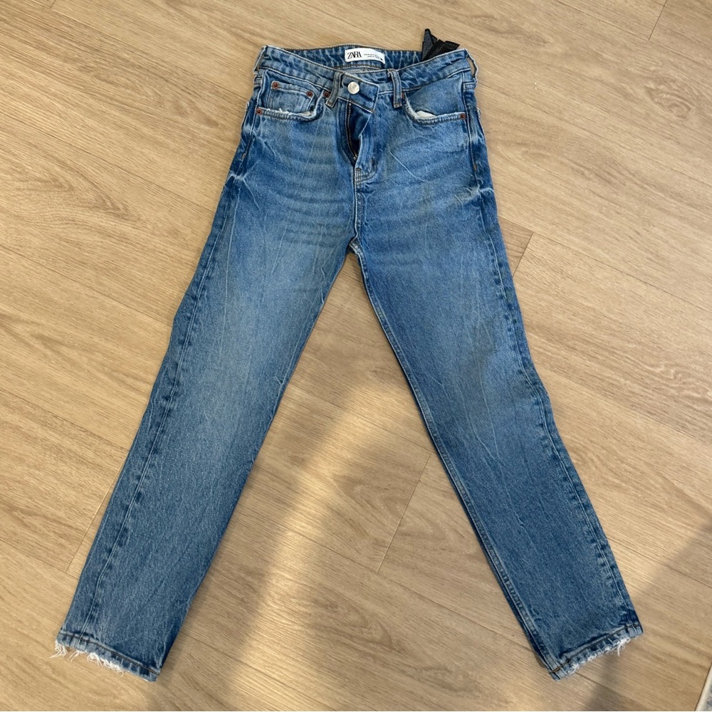 Zara HW Slim Fit Denim Jean